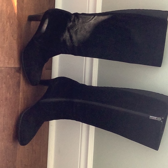 Waterproof boots - Picture 1 of 1